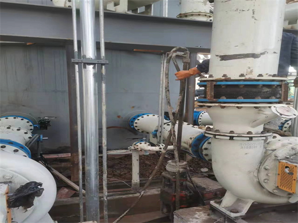 蒸湘设备基础沉降下沉注浆加固增加荷载